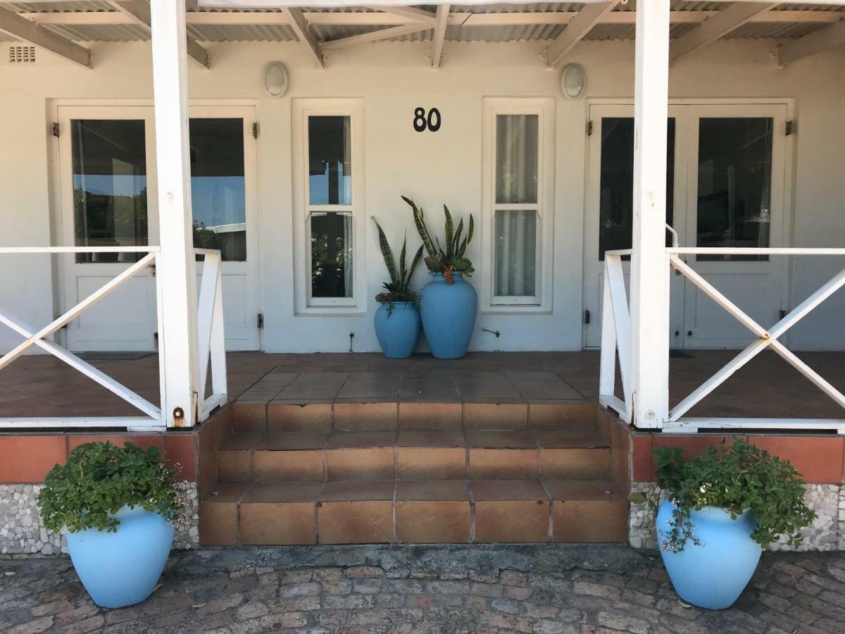 Leisure By The Sea Apartment Kleinmond Bagian luar foto